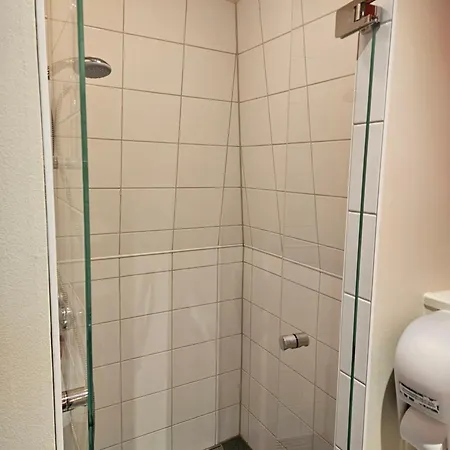 Bij Het Buitengoed Jaktstuga *