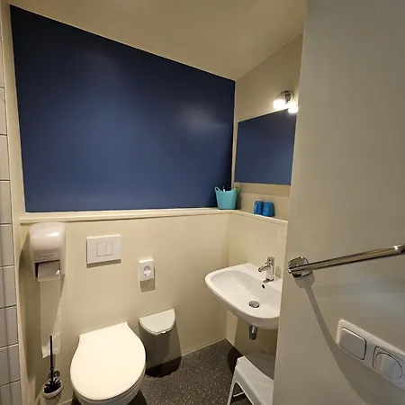 Jaktstuga Bij Het Buitengoed *