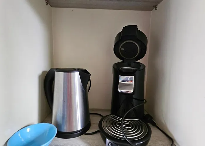 Bij Het Buitengoed אכסניה *